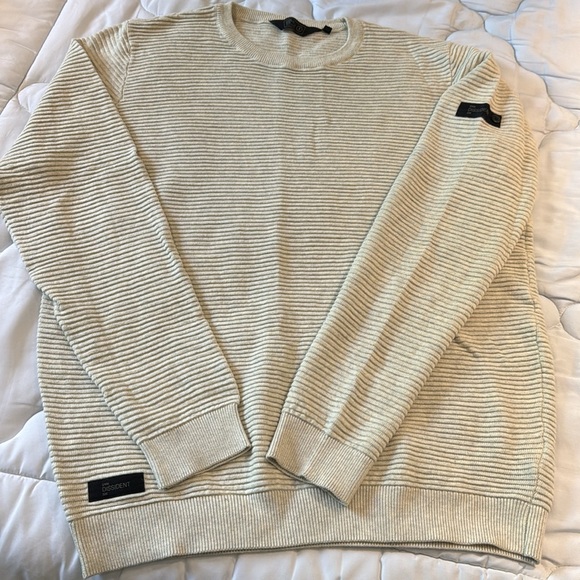 Bundle Men’s XL Sweaters - Picture 4 of 6